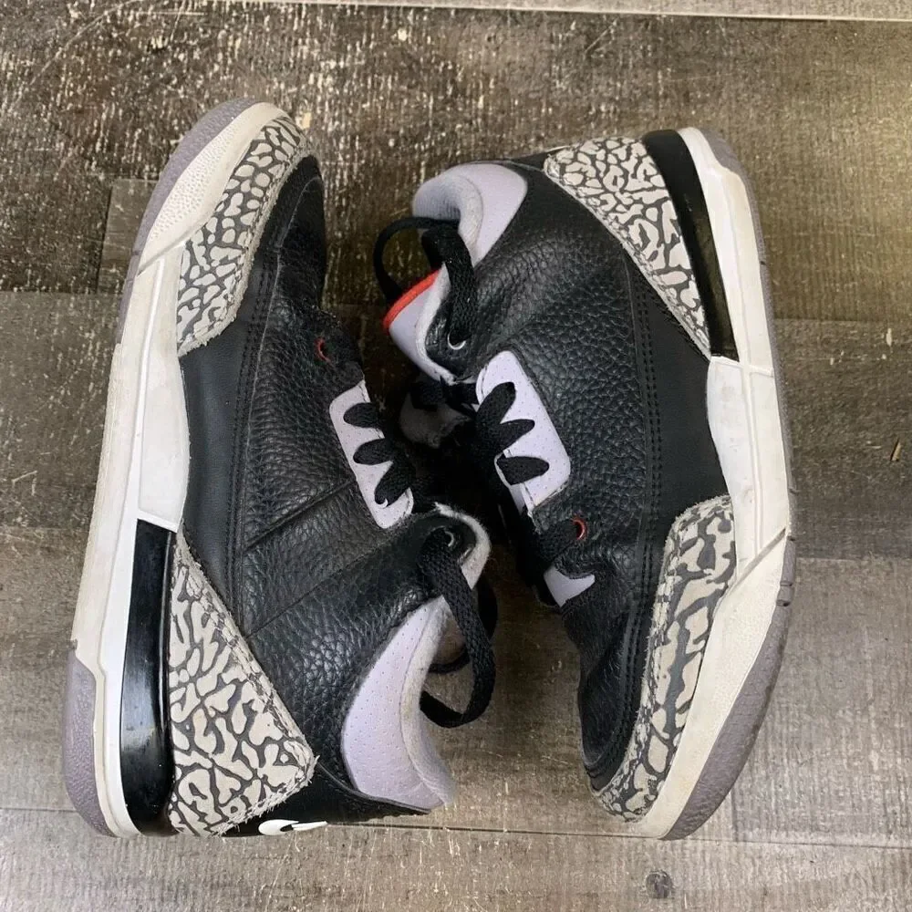 Nike Air Jordan 3 Retro Kids Size 2Y OG Black Cement Basketball Shoes Sneakers